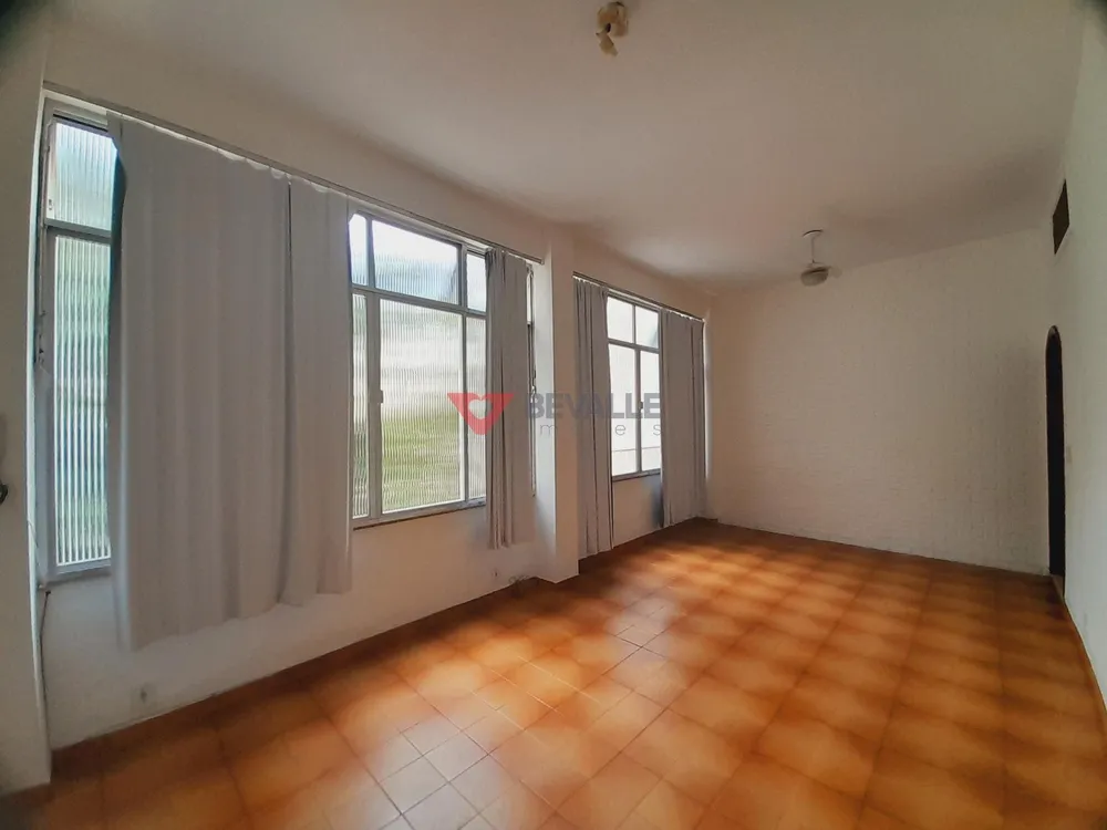 Casa, 10 quartos, 276 m² - Foto 21