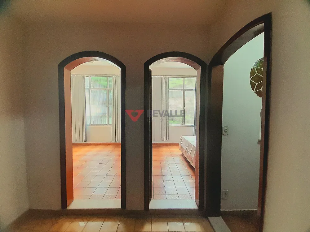 Casa, 10 quartos, 276 m² - Foto 19