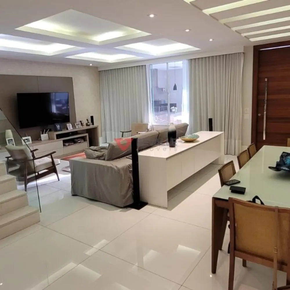 Casa, 6 quartos, 370 m² - Foto 1