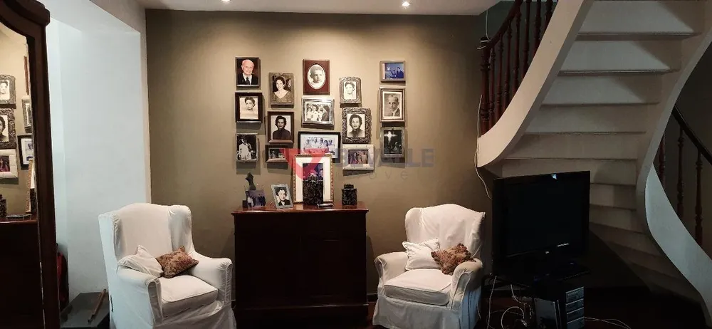Casa, 4 quartos, 320 m² - Foto 24