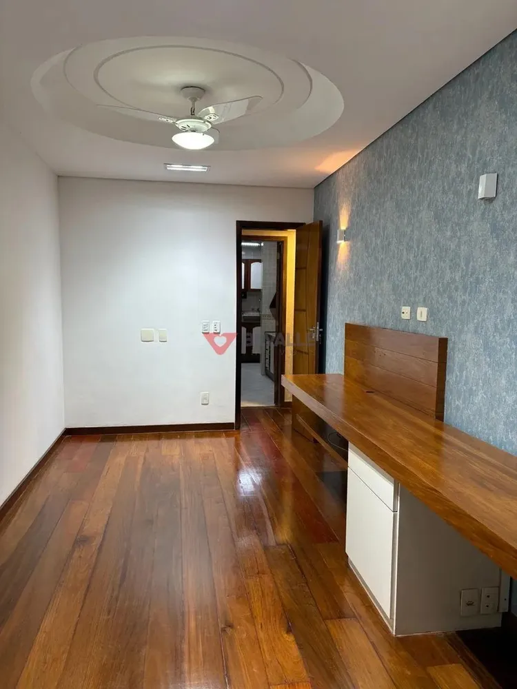 Apartamento, 3 quartos, 156 m² - Foto 1