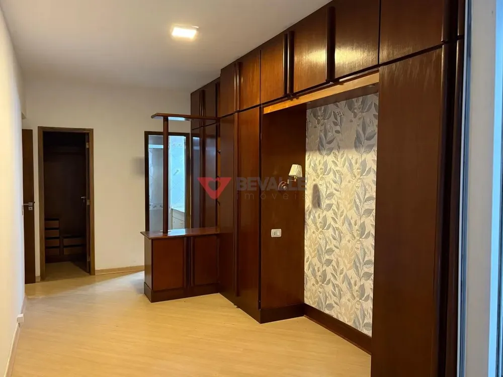 Apartamento, 3 quartos, 156 m² - Foto 4