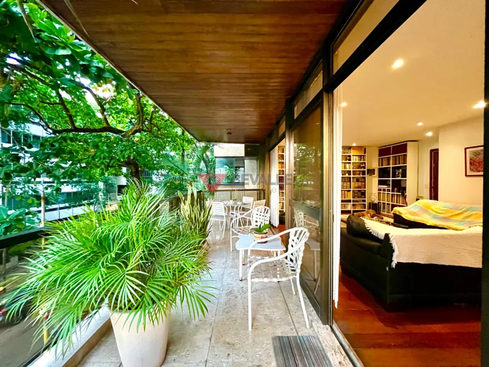 Apartamento, 4 quartos, 200 m² - Foto 1
