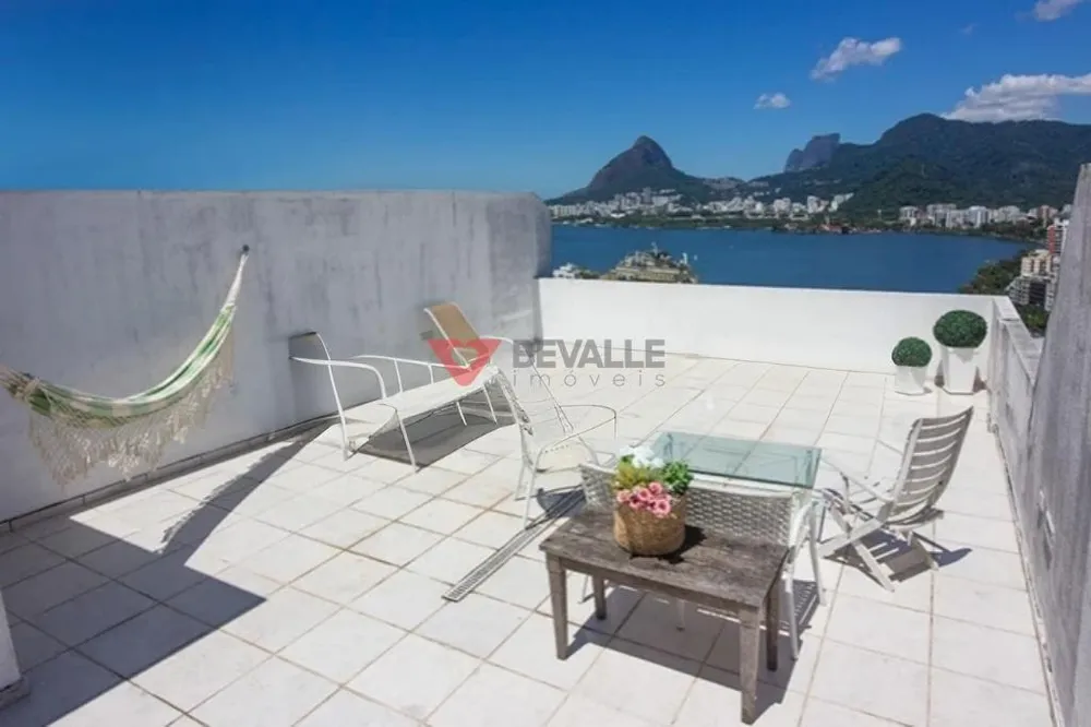 Casa, 4 quartos, 302 m² - Foto 2