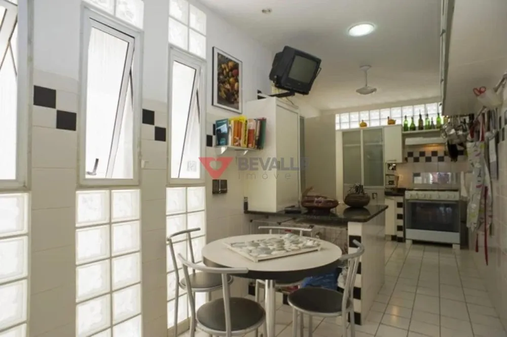 Casa, 4 quartos, 302 m² - Foto 18