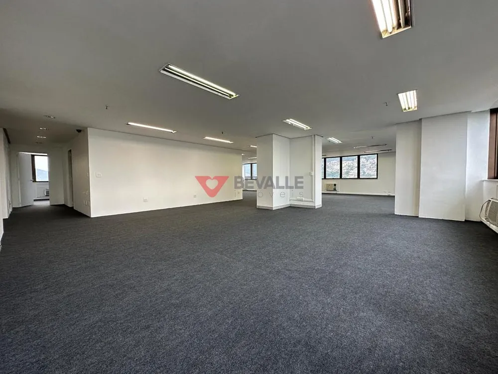 Sala-Conjunto, 250 m² - Foto 1
