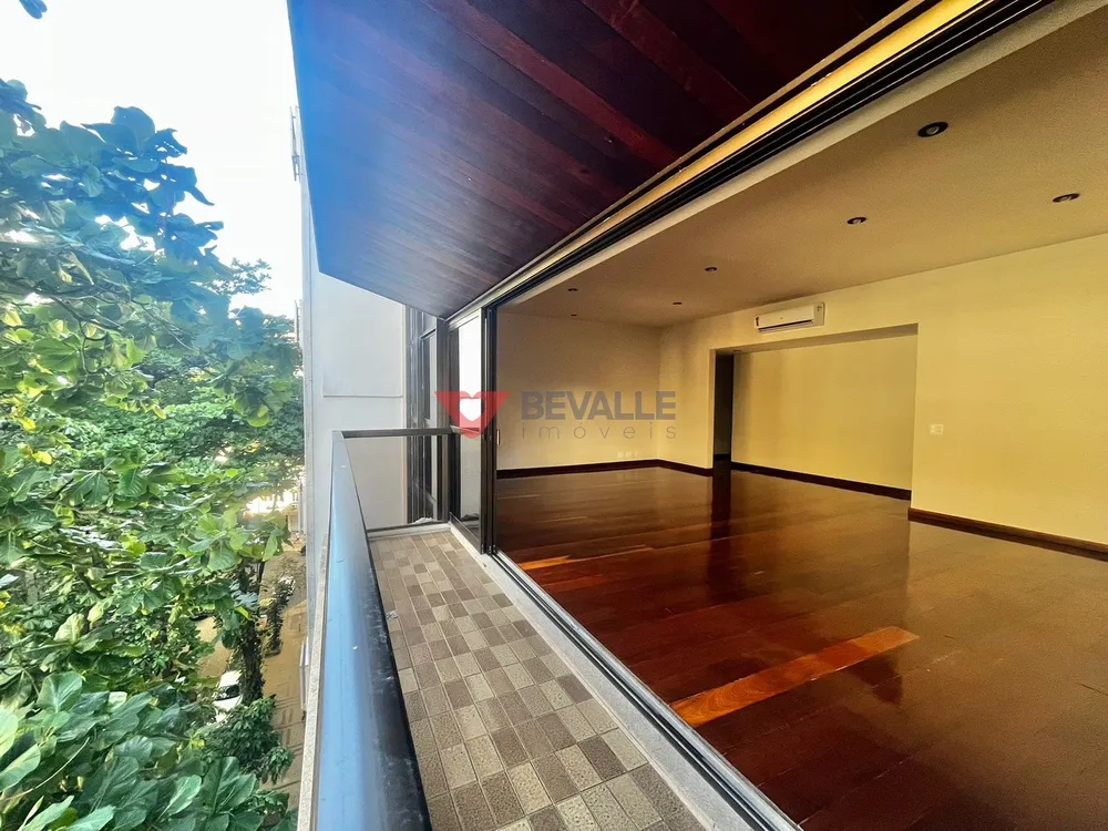 Apartamento, 4 quartos, 240 m² - Foto 1