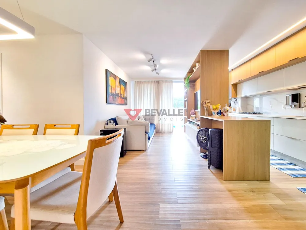 Apartamento, 3 quartos, 100 m² - Foto 2
