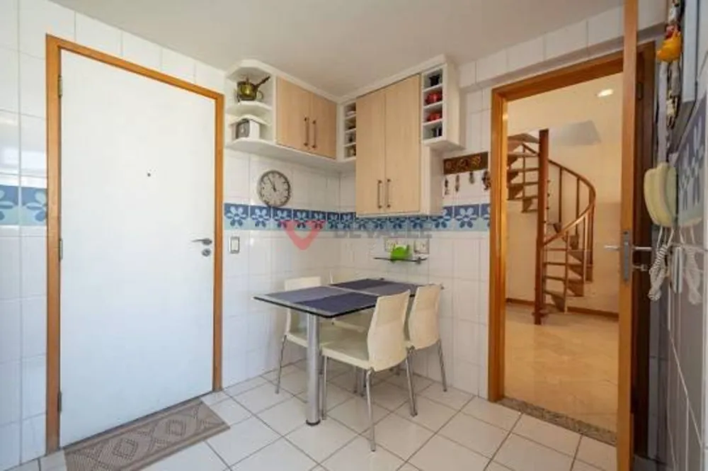 Cobertura, 4 quartos, 240 m² - Foto 12