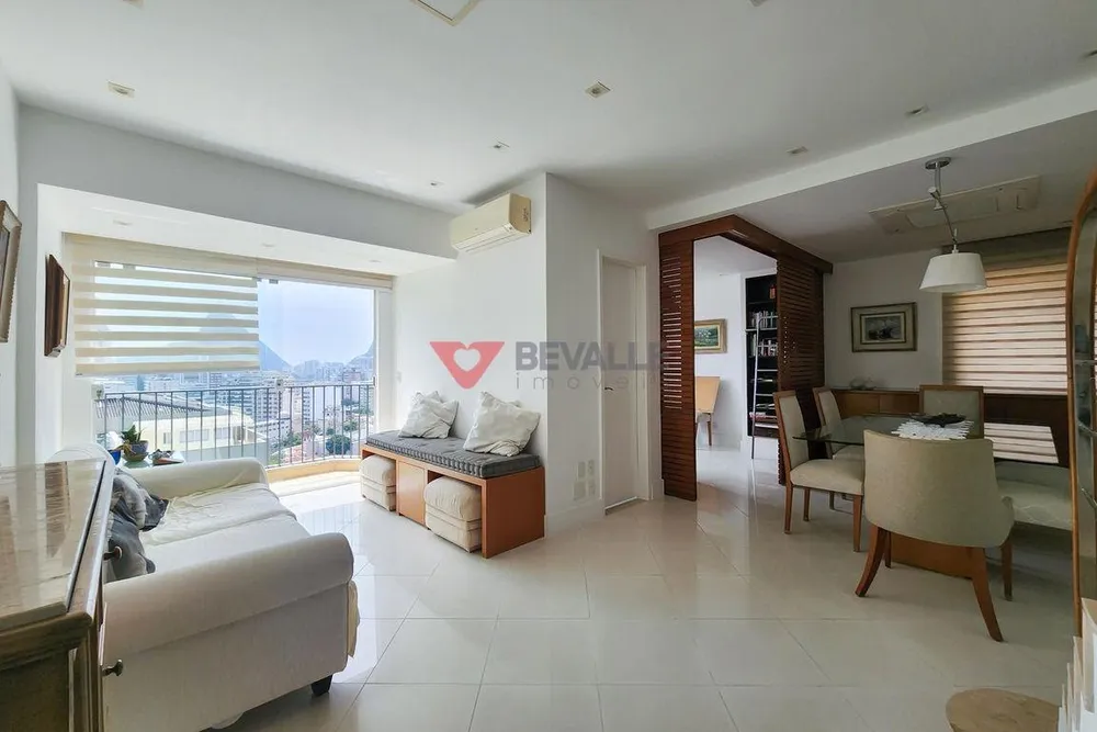 Cobertura, 3 quartos, 207 m² - Foto 2