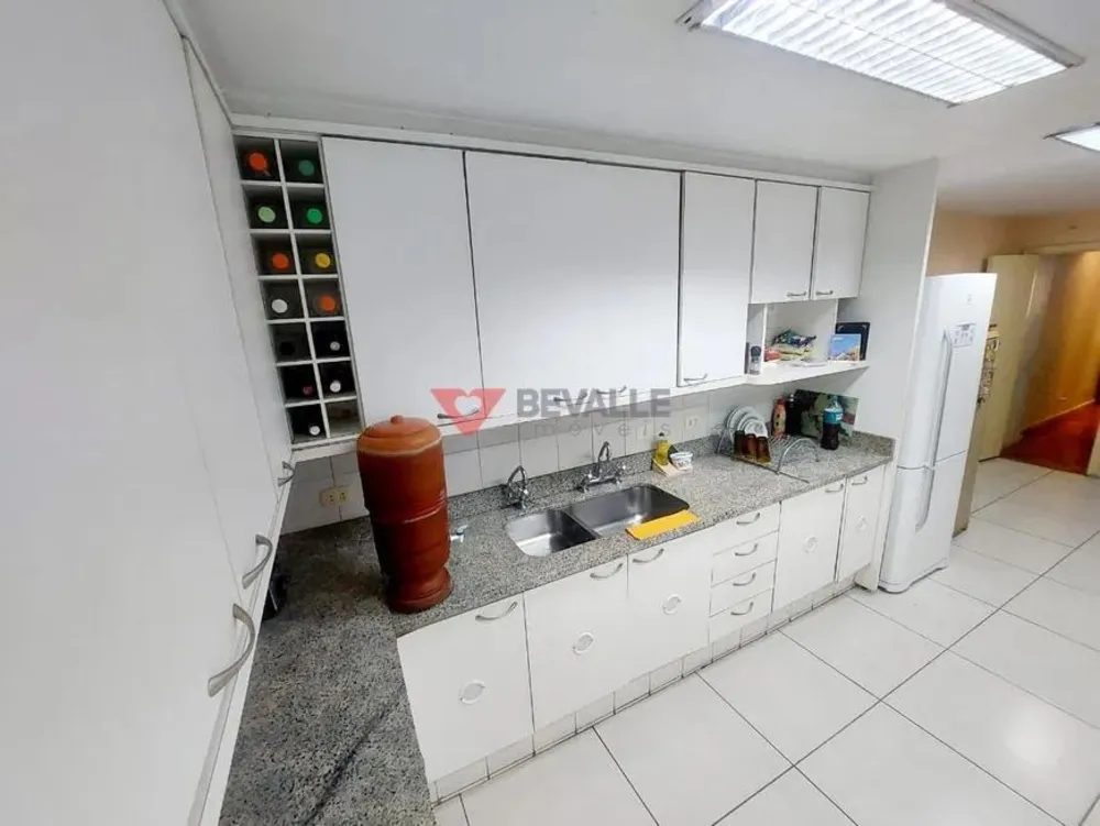 Apartamento, 3 quartos, 198 m² - Foto 11