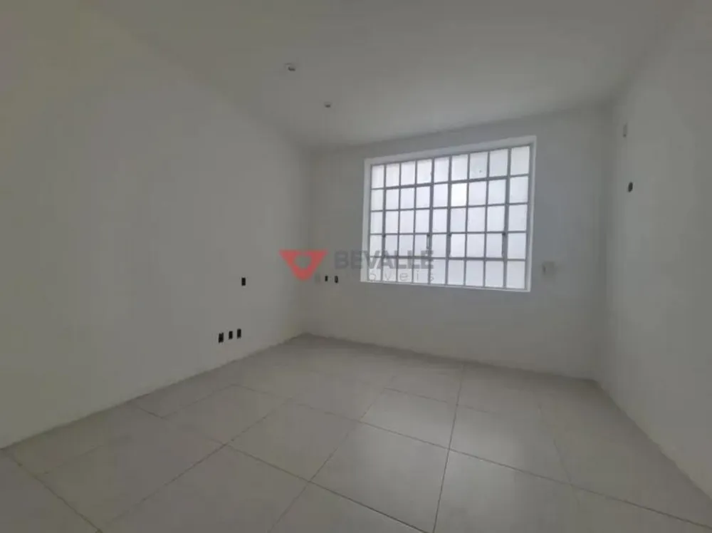 Casa, 3 quartos, 240 m² - Foto 7