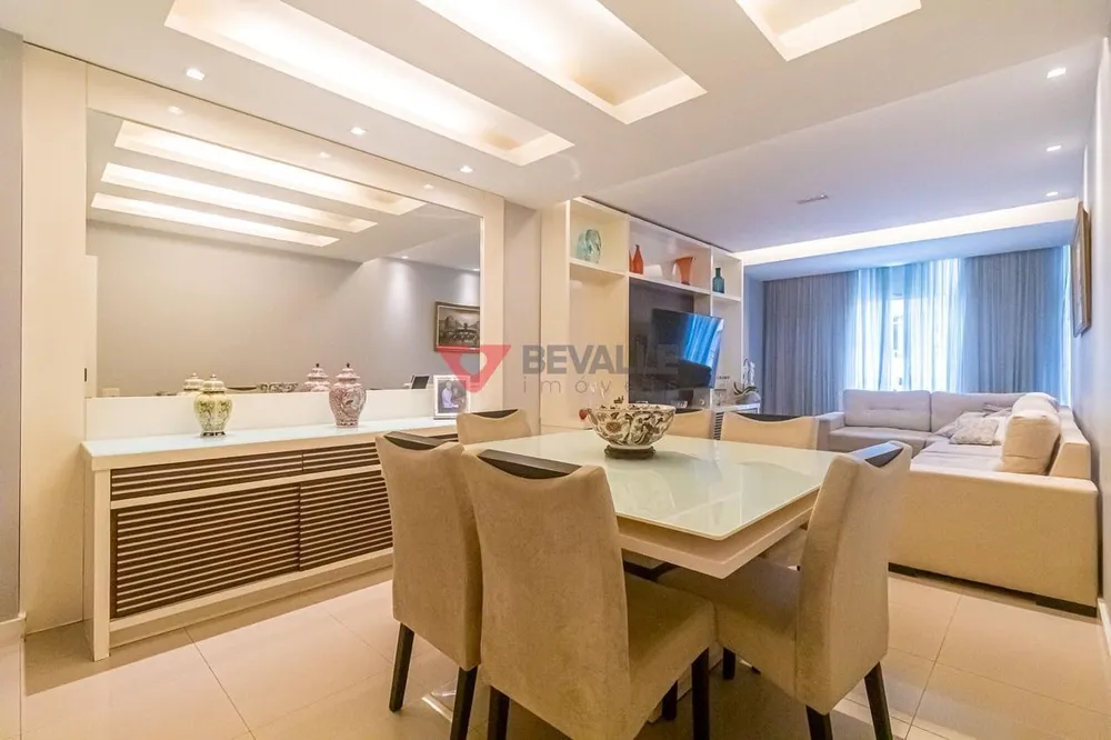 Apartamento, 3 quartos, 156 m² - Foto 1