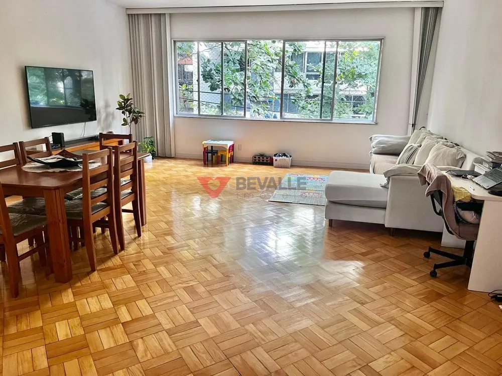 Apartamento, 3 quartos, 155 m² - Foto 1
