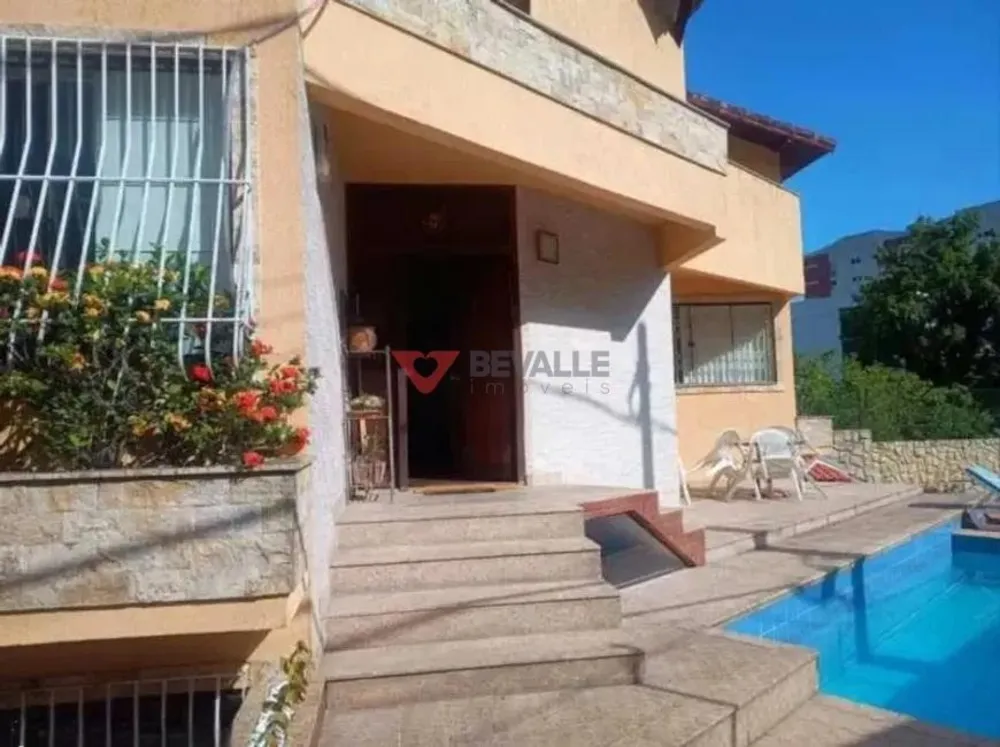 Casa, 4 quartos, 229 m² - Foto 4