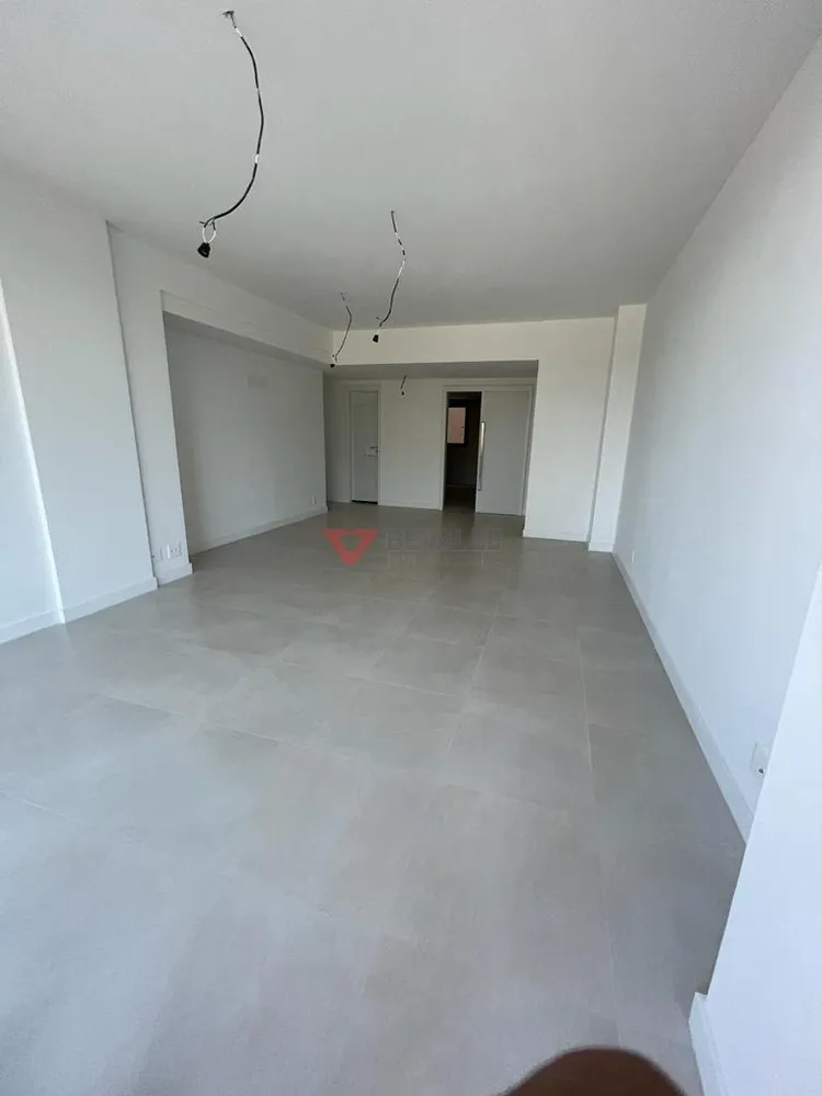 Apartamento, 3 quartos, 150 m² - Foto 1