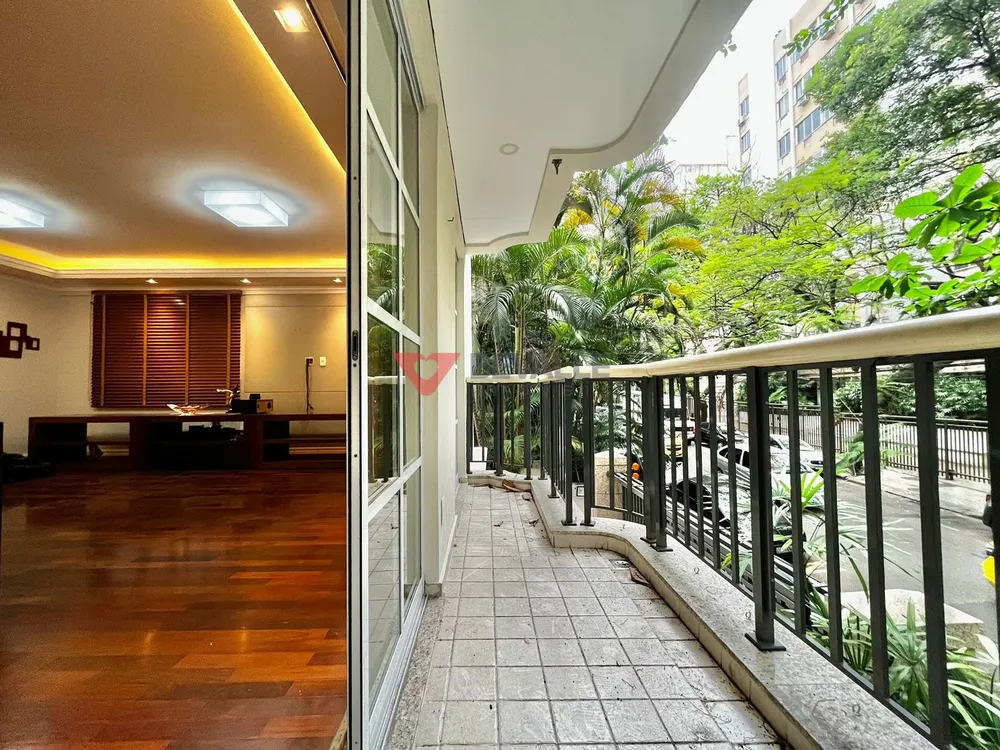 Apartamento, 4 quartos, 184 m² - Foto 1
