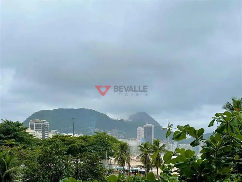 Apartamento, 3 quartos, 210 m² - Foto 2