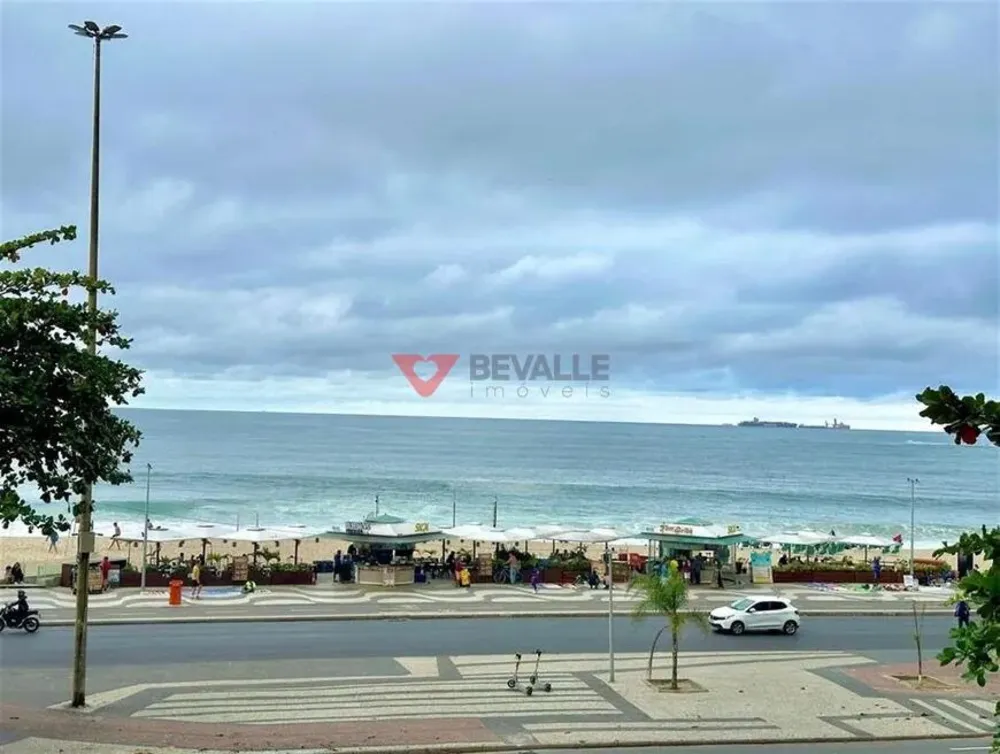 Apartamento, 3 quartos, 210 m² - Foto 1