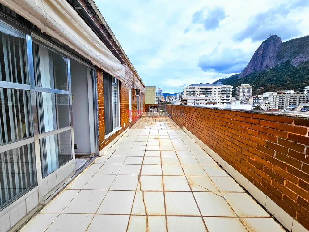 Cobertura, 3 quartos, 200 m² - Foto 1
