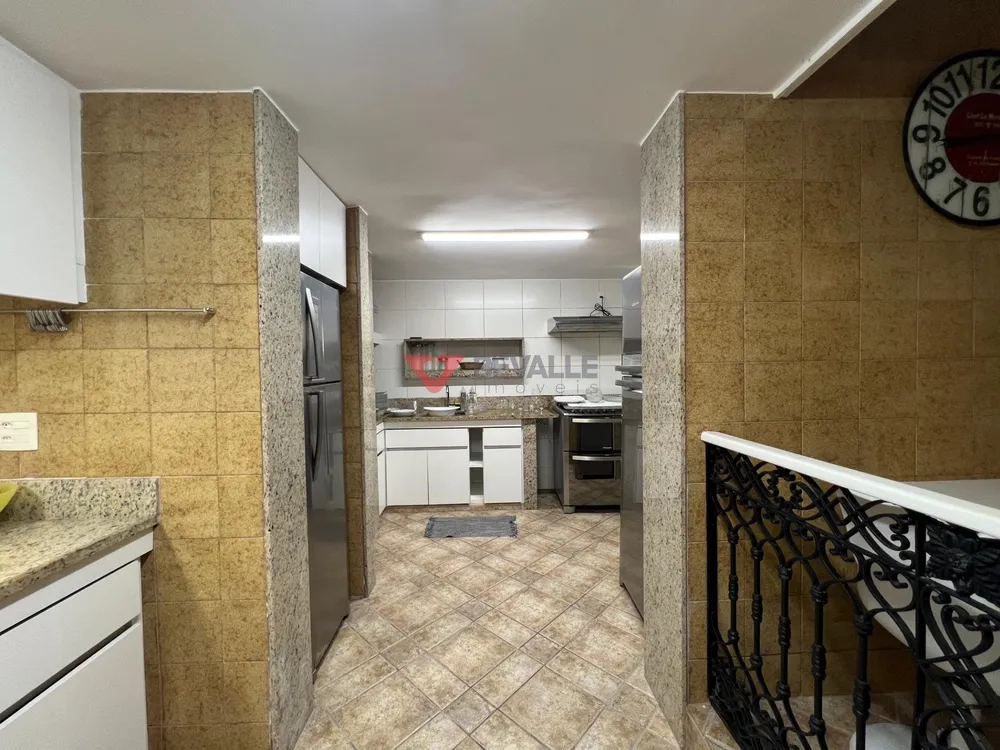 Casa, 4 quartos, 220 m² - Foto 18