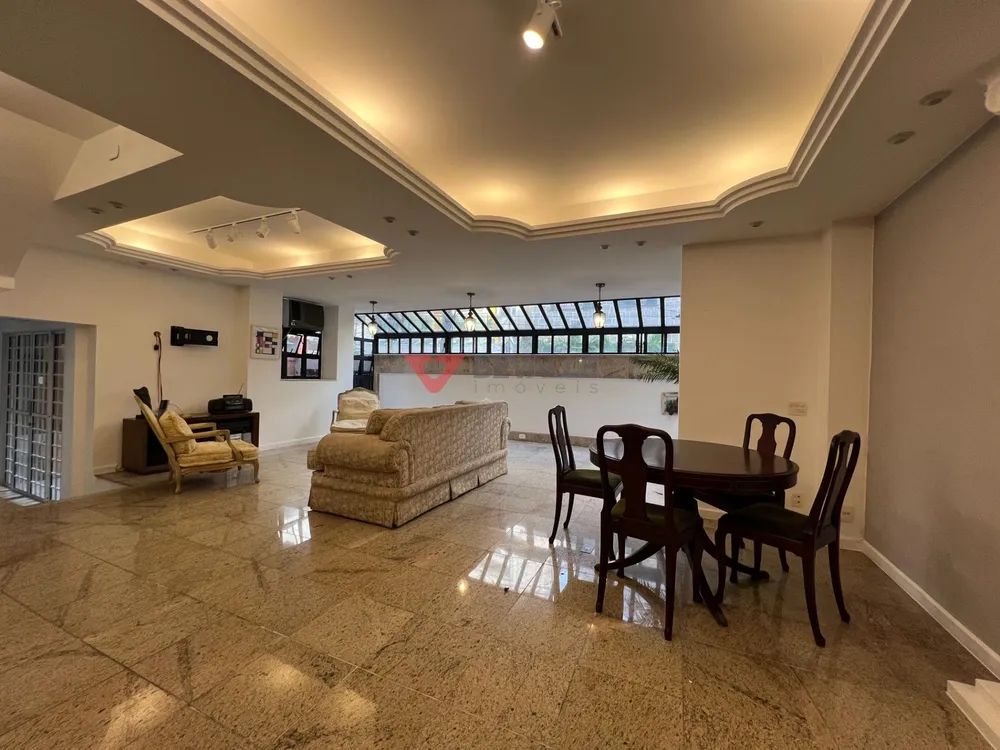 Casa, 4 quartos, 220 m² - Foto 4