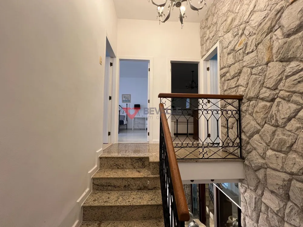 Casa, 4 quartos, 220 m² - Foto 25