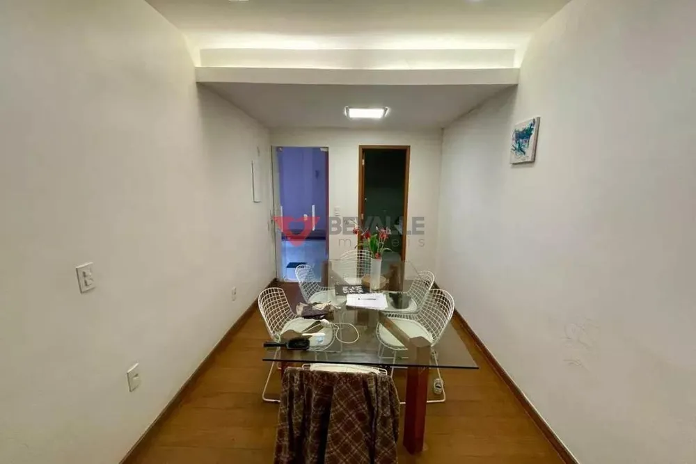 Casa, 3 quartos, 236 m² - Foto 3