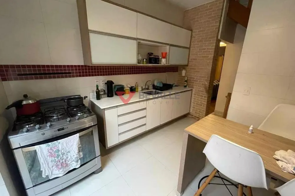 Casa, 3 quartos, 236 m² - Foto 6