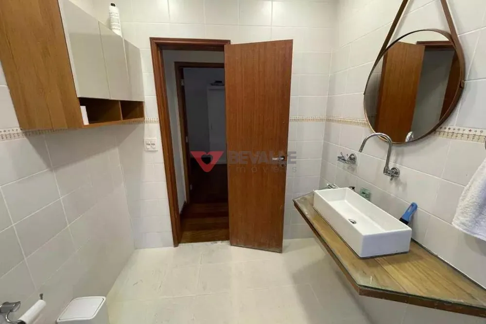 Casa, 3 quartos, 236 m² - Foto 10