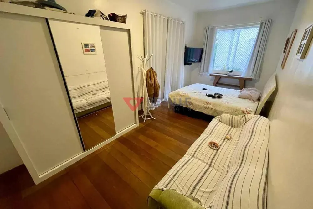 Casa, 3 quartos, 236 m² - Foto 15