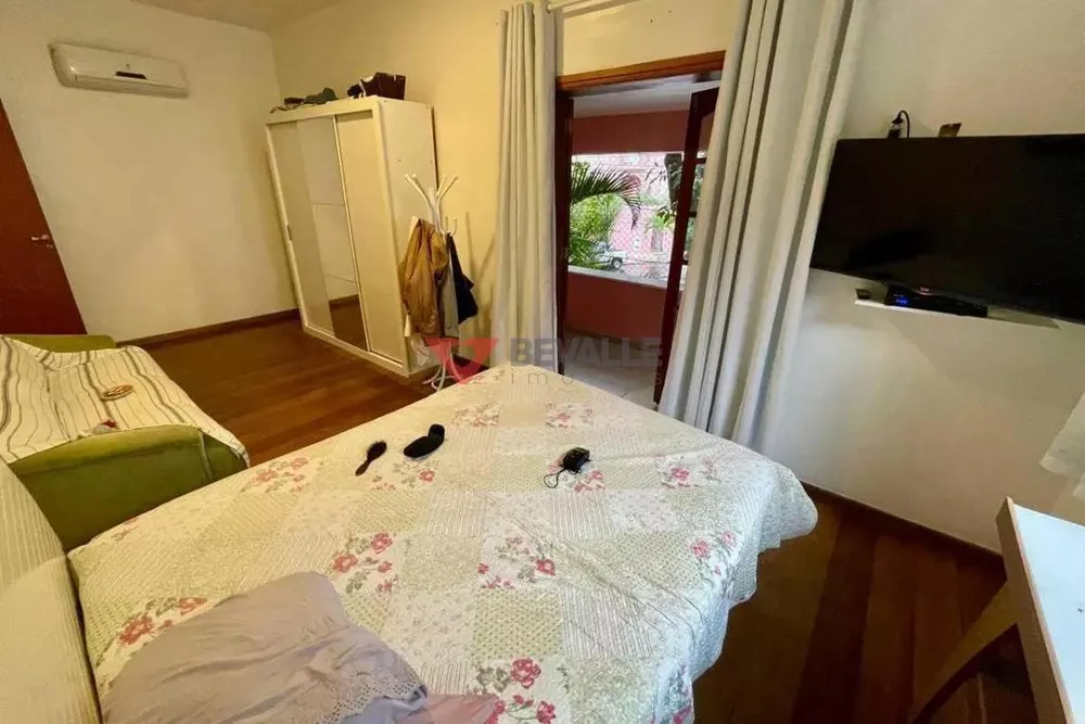 Casa, 3 quartos, 236 m² - Foto 16