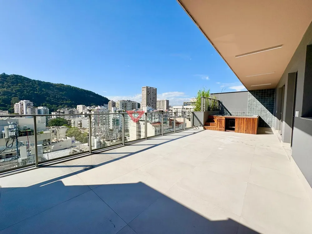 Cobertura, 3 quartos, 250 m² - Foto 1