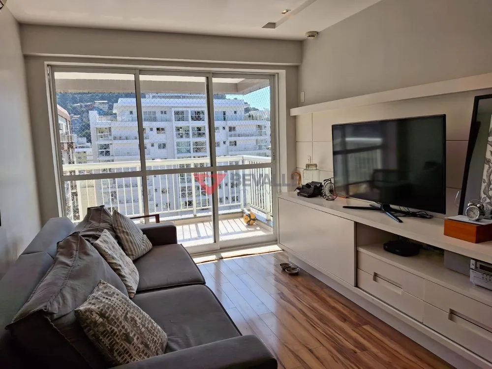 Cobertura, 3 quartos, 181 m² - Foto 2