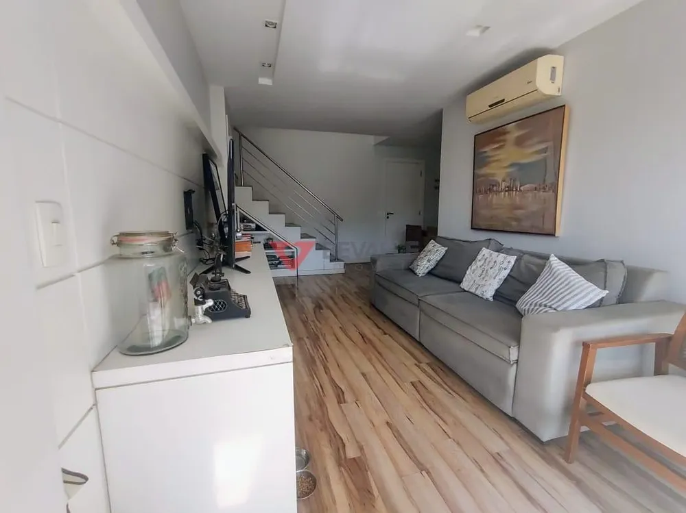 Cobertura, 3 quartos, 181 m² - Foto 4