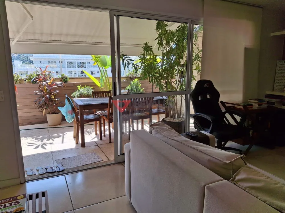 Cobertura, 3 quartos, 181 m² - Foto 1