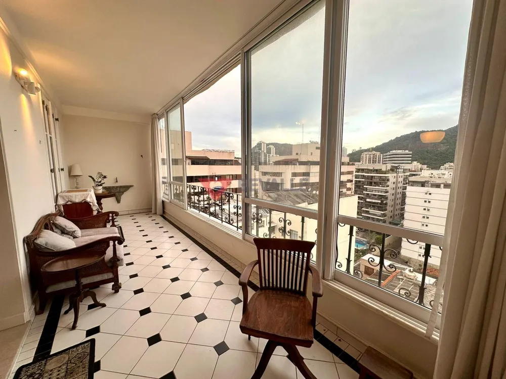 Apartamento, 4 quartos, 221 m² - Foto 1