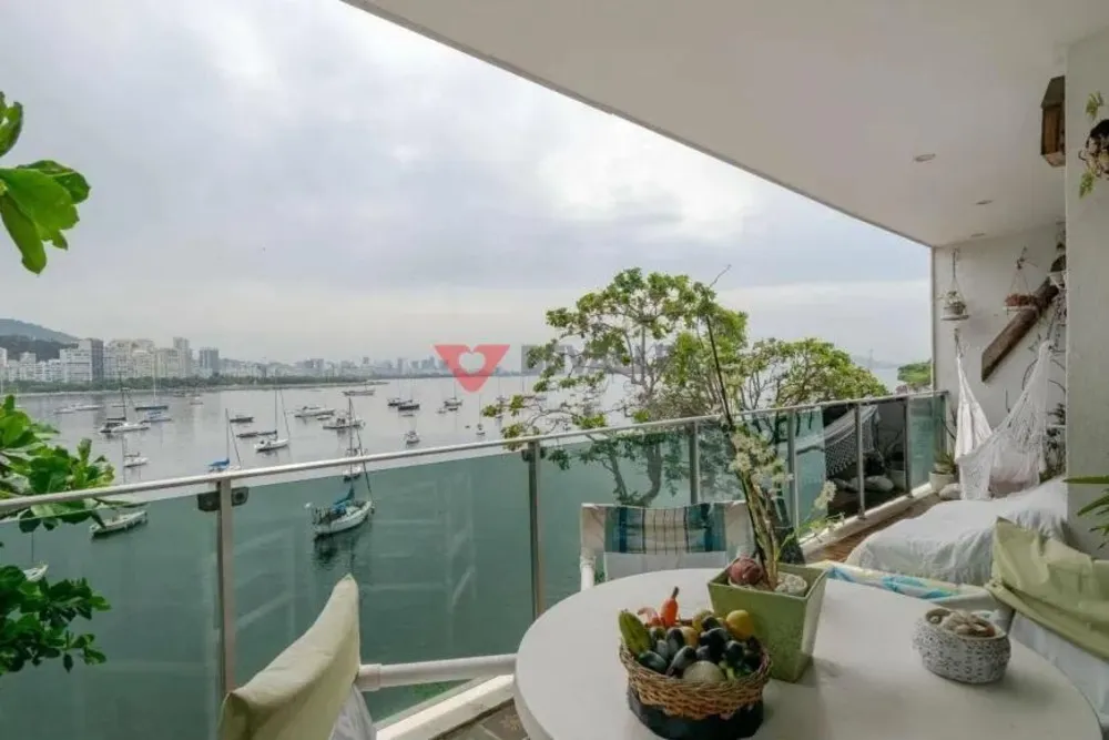 Apartamento, 4 quartos, 252 m² - Foto 1
