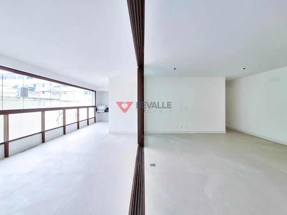 Apartamento, 3 quartos, 150 m² - Foto 1