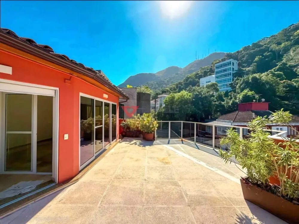 Cobertura, 3 quartos, 197 m² - Foto 3