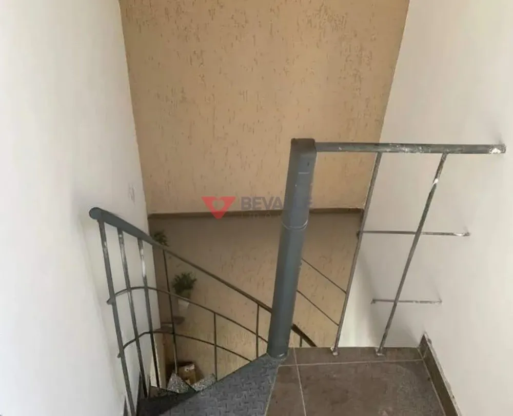 Casa, 4 quartos, 240 m² - Foto 28