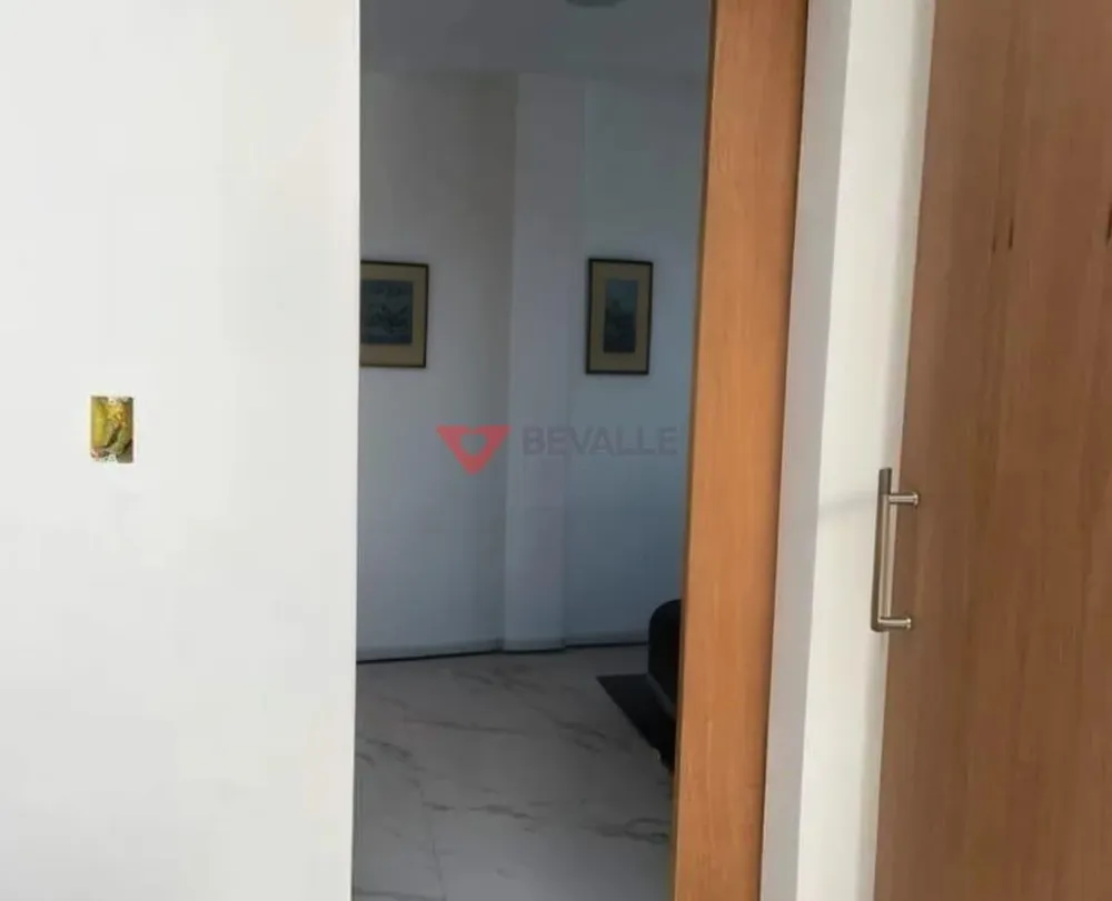Casa, 4 quartos, 240 m² - Foto 4