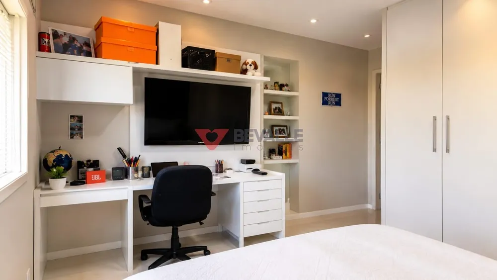 Casa, 5 quartos, 251 m² - Foto 4