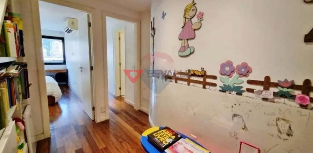Cobertura, 4 quartos, 235 m² - Foto 32