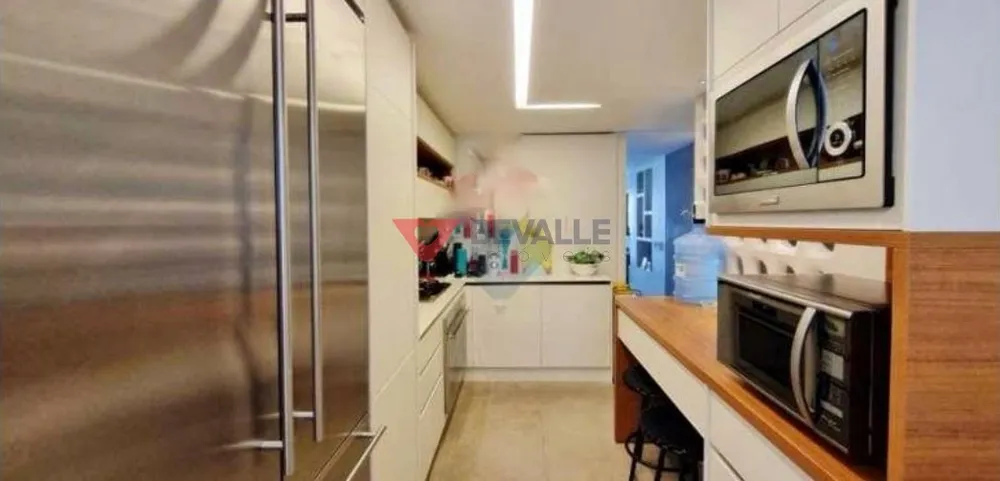 Cobertura, 4 quartos, 235 m² - Foto 20