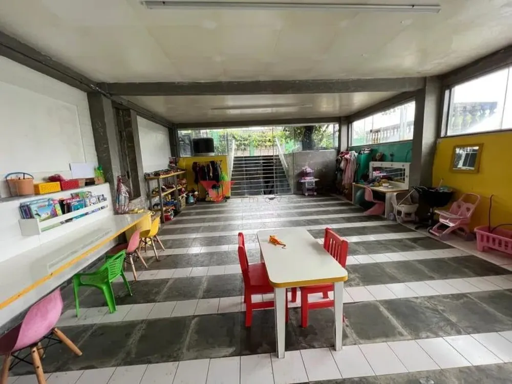 Casa, 7 quartos, 400 m² - Foto 9
