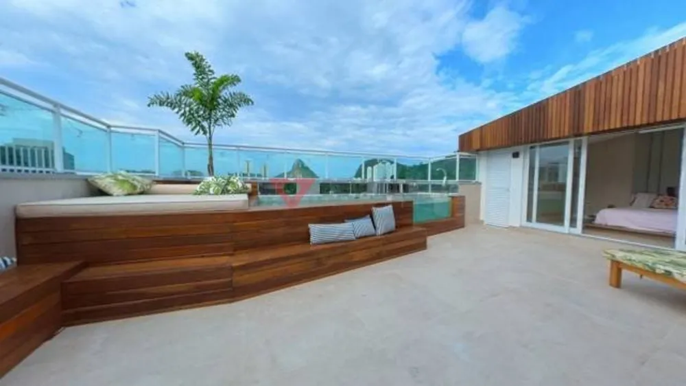 Cobertura, 3 quartos, 200 m² - Foto 1