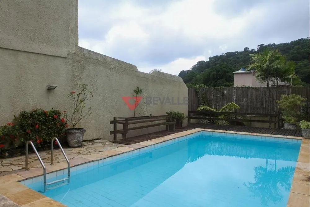 Casa, 3 quartos, 286 m² - Foto 37