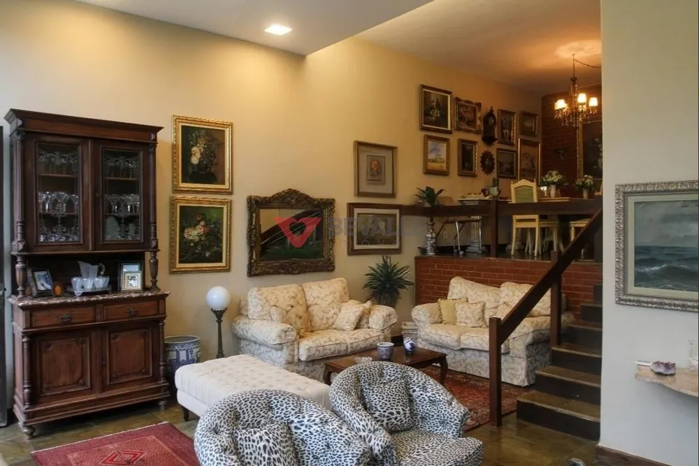 Casa, 3 quartos, 286 m² - Foto 4