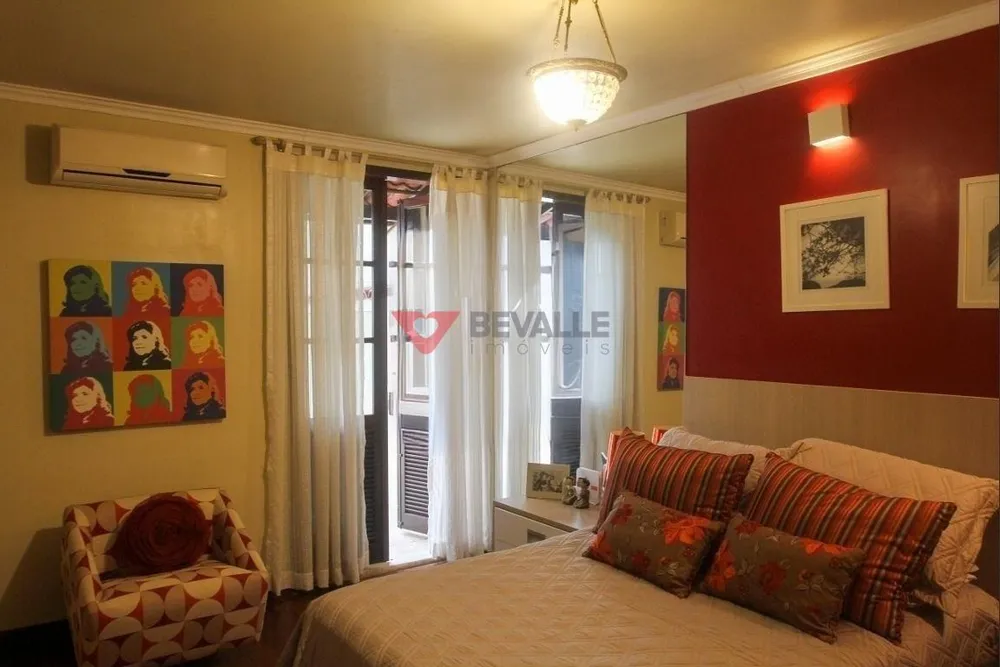 Casa, 3 quartos, 286 m² - Foto 15